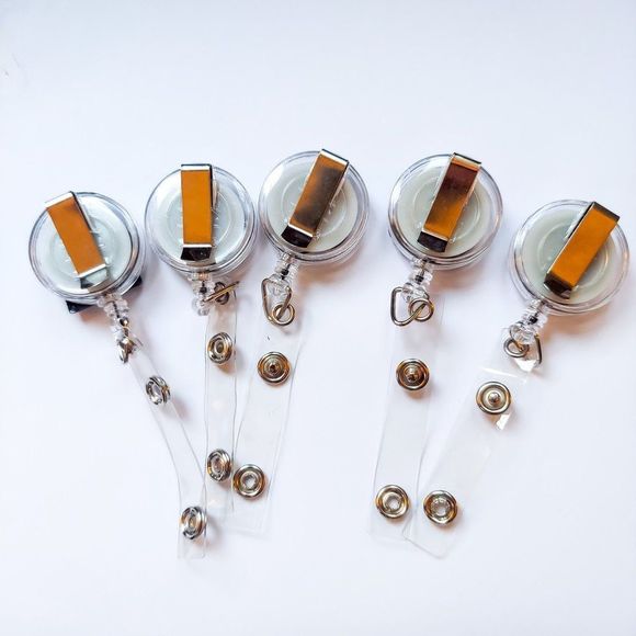 Set of 5 Cute Retractable Nurse Doctor Practitioner EMT Badge Holder Clip Button - Picture 2 of 2